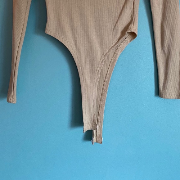 bodysuit - Picture 3 of 3